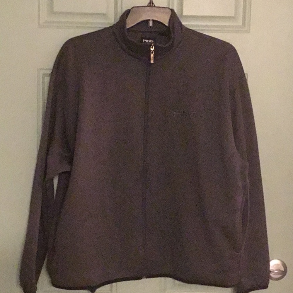 Mens Ping zipper jacket.
